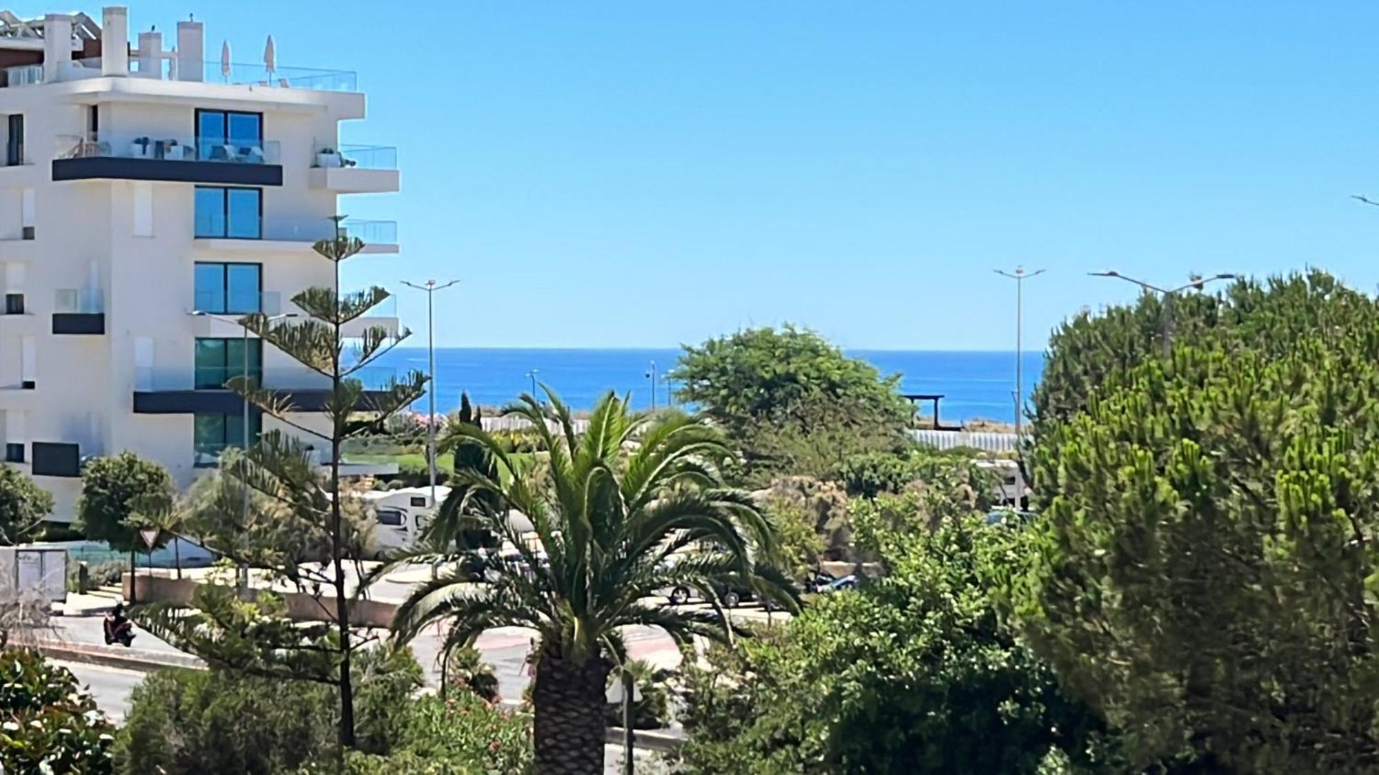 Beachfront Seaview Litoralmar Apt, Fast Wifi, Airco, Pool, Private Parking Portimão Extérieur photo